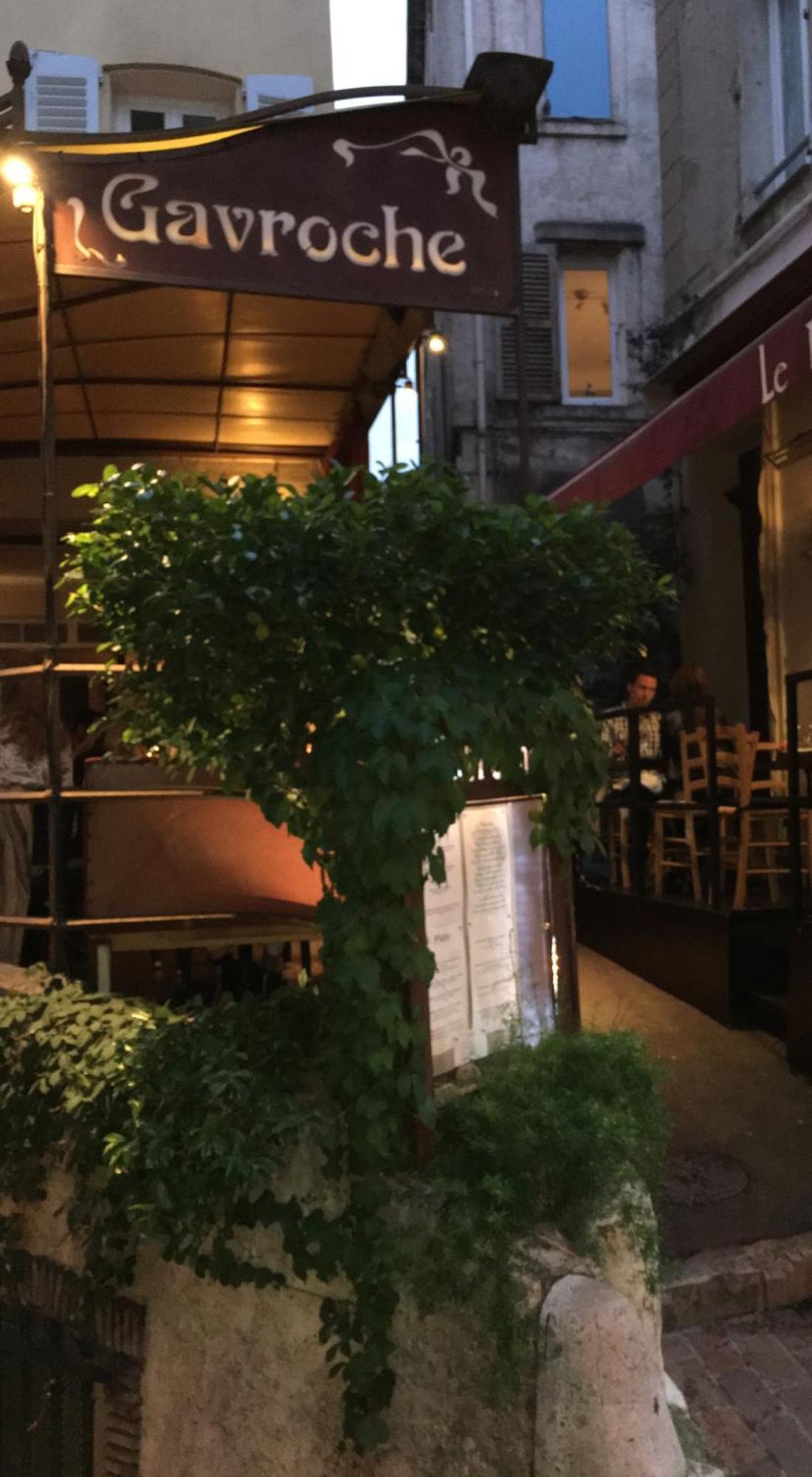 3 Pieces Haut De Gamme Suquet 戛纳 外观 照片
